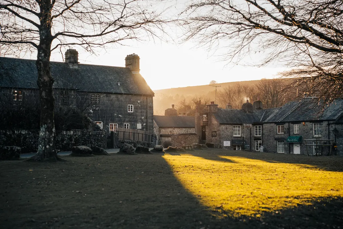 Beginner's Guide to Dartmoor Walking Routes: 10 Safe Day Hikes from Local Car Parks
